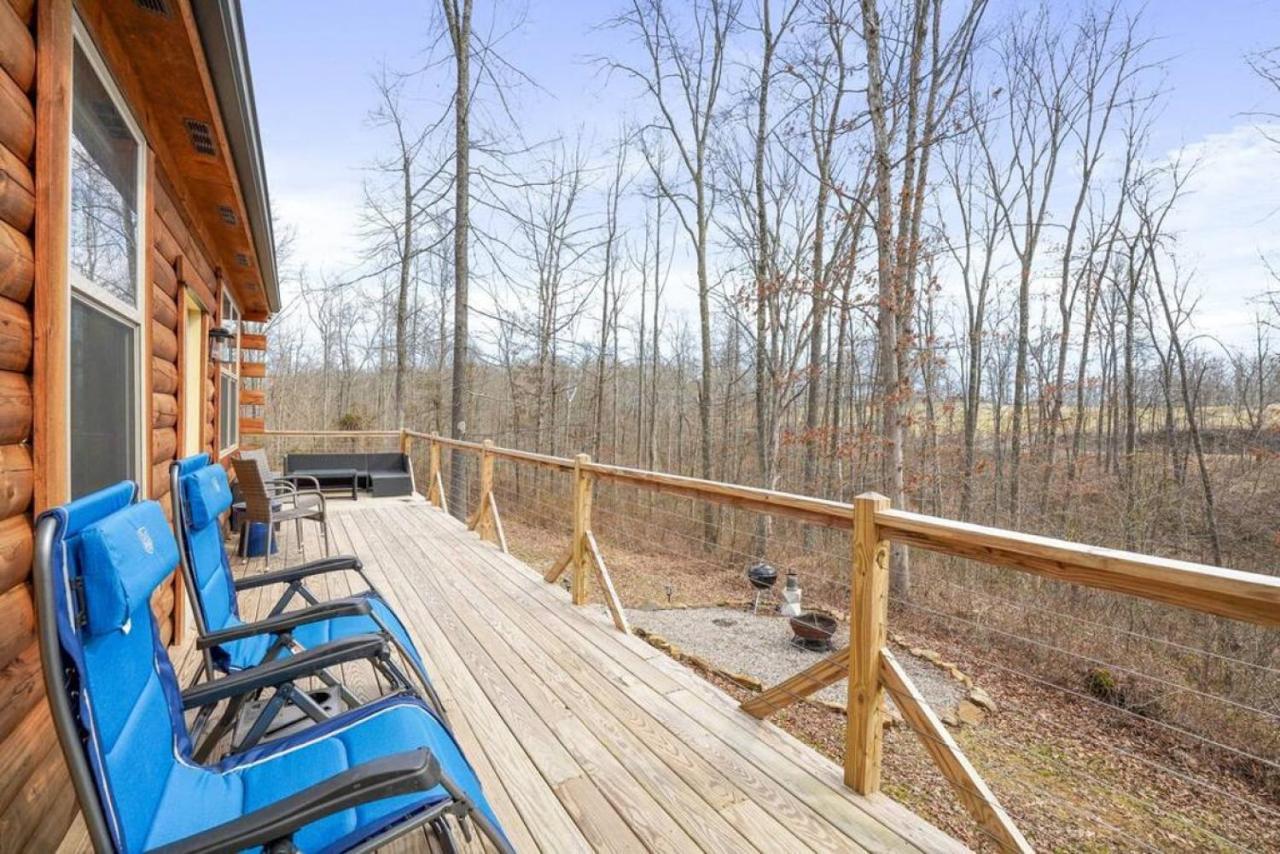 Fern Haven A Modern Take On Hocking Hills Cabins Stella Bagian luar foto