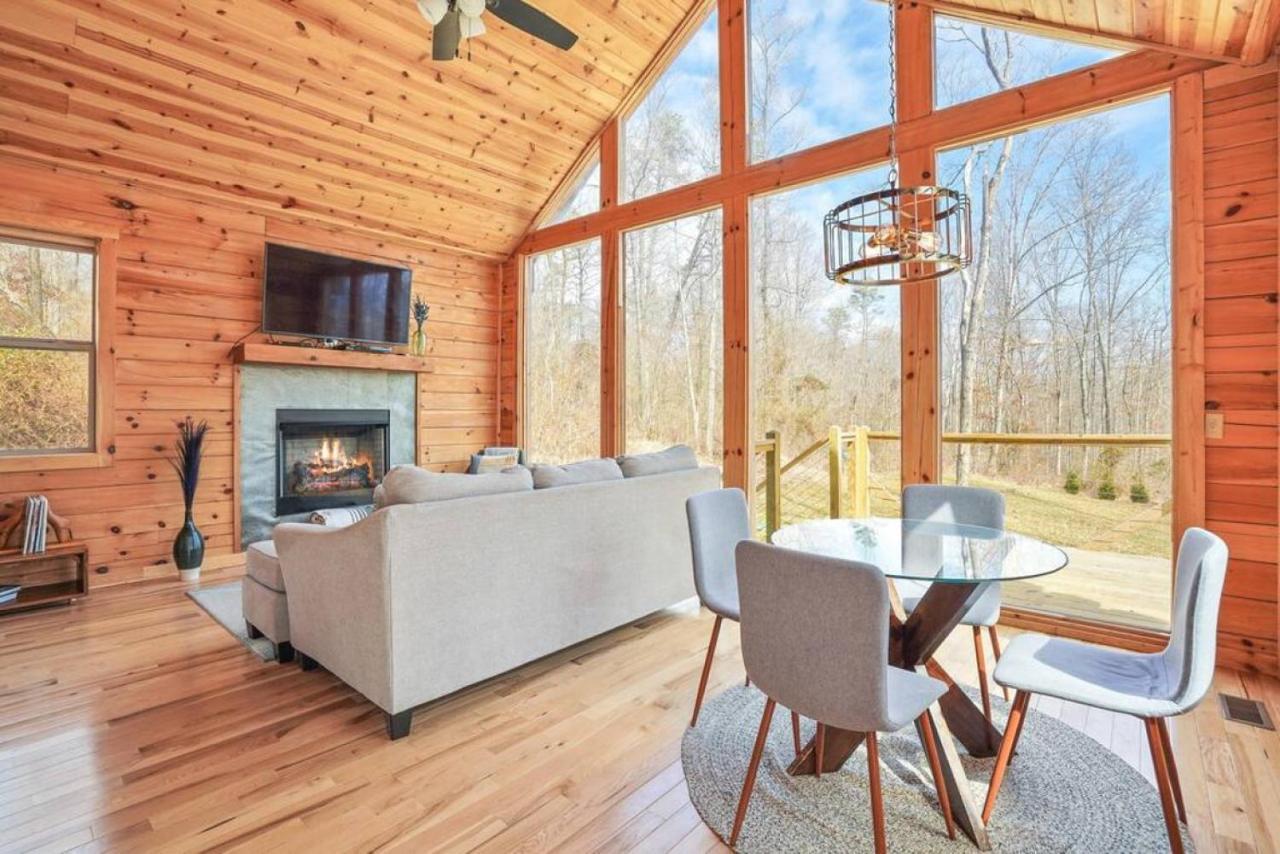 Fern Haven A Modern Take On Hocking Hills Cabins Stella Bagian luar foto