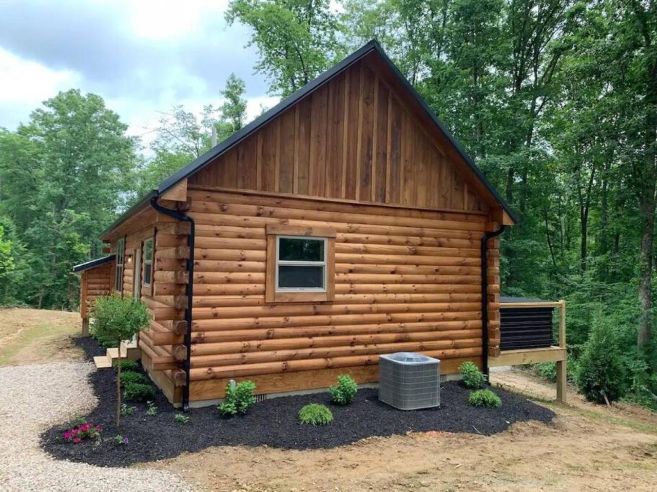 Fern Haven A Modern Take On Hocking Hills Cabins Stella Bagian luar foto